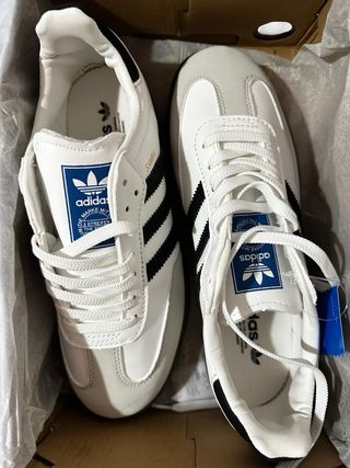 Adidas Samba Blancas y Negras