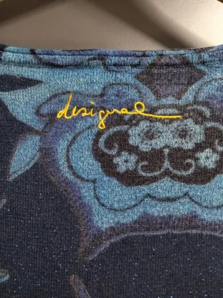 Jersey Desigual floral lentejuelas azul