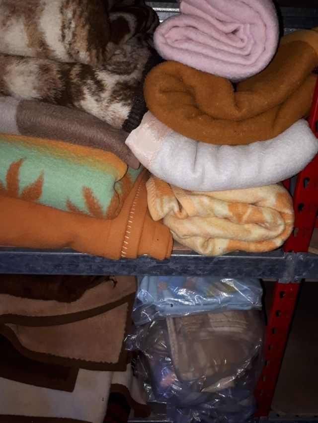 Lote 25 mantas diferentes medidas perfecto estado