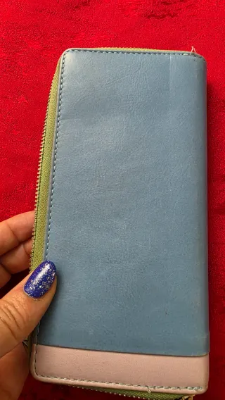 Cartera larga Abbacino azul y beige