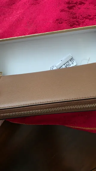 Billetera Michael Kors Marrón y Dorada