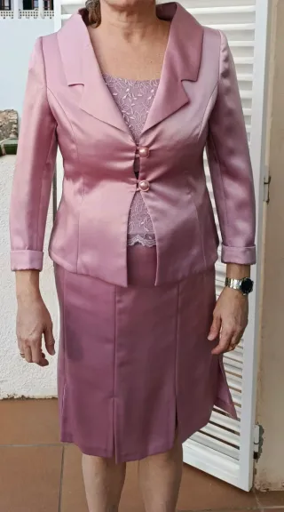 Traje fiesta chaqueta y falda talla 48
