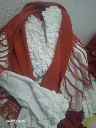 Blusa flamenca con volantes