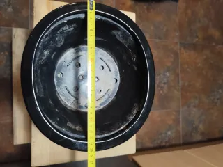 Maceta bonsai cerámica negra. Plato insertado