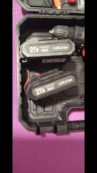 Taladro Percutor Inalámbrico 21V + 2 Baterías