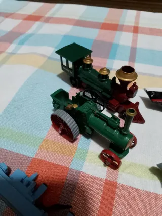 Lotto modellini metallo diecast treni navi