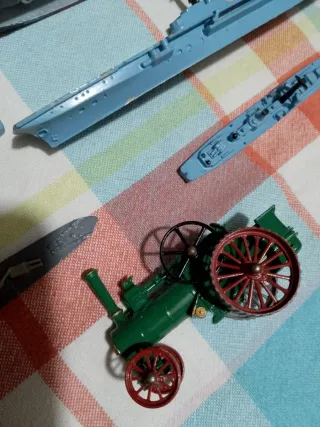 Lotto modellini metallo diecast treni navi