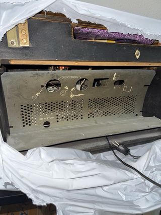 Radio Philips Antigua con Tocadiscos