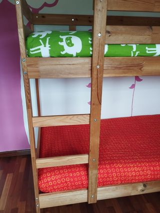 Litera Ikea MYDAL Madera