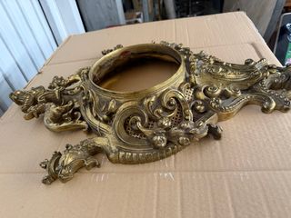 Figura de Bronce Antigua para Pared