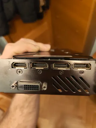 Tarjeta Gráfica Gigabyte GTX 1060 6GB