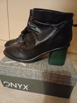 Stivaletti Onyx