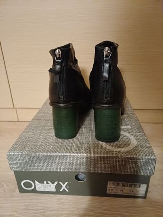 Stivaletti Onyx