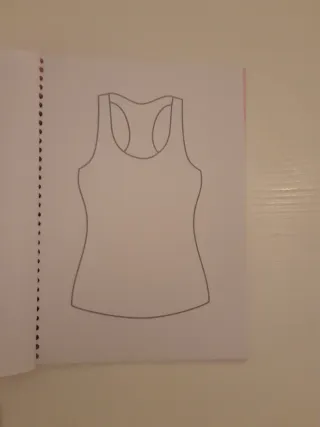 Libro de Diseño de Moda cuesta 36 y te lo dejo a12