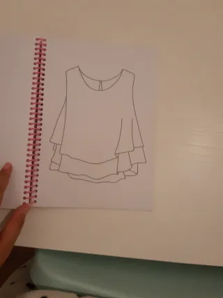 Libro de Diseño de Moda cuesta 36 y te lo dejo a12