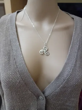 Collana acciaio con ciondolo triskel