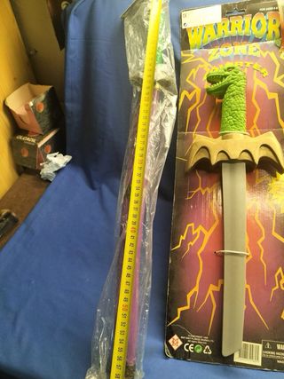 Lote 3 Brinquedos: Espada, Lança e Arma
