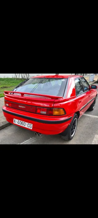 Mazda 323 1993