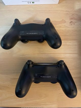 Consola PS4 Slim 500GB + 3 Mandos + 3 juegos