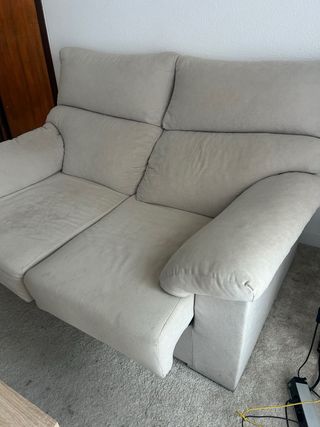 Sofá de 2 plazas color tortora