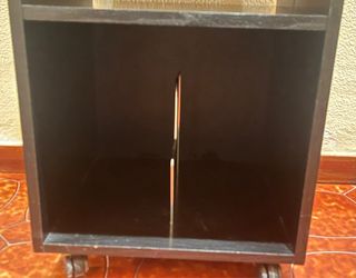 Mueble auxiliar cristal y madera