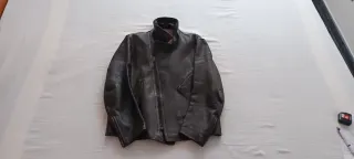 Cazadora cuero vintage negra moto forro cuadros