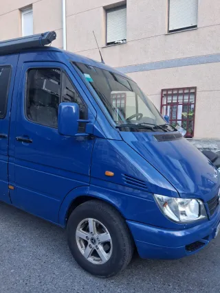 Mercedes-Benz eSprinter 2005