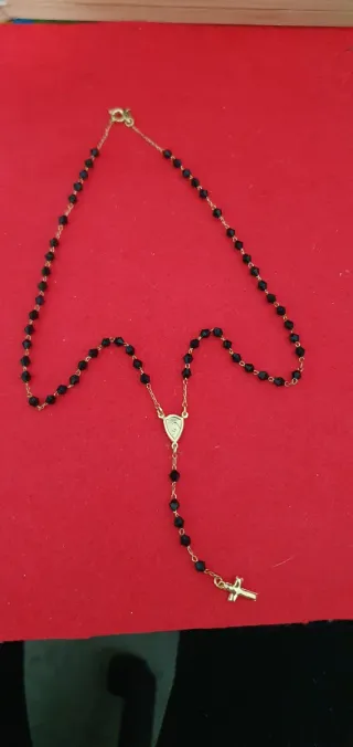 Collar Rosario Dorado Piedras Negras