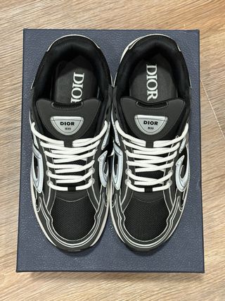 Dior B30 Sneakers Grises y Blancas