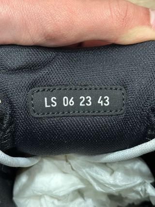 Dior B30 Sneakers Grises y Blancas