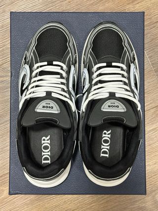 Dior B30 Sneakers Grises y Blancas