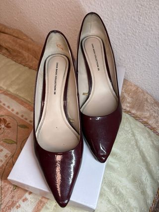 Zapatos de tacón Zara burdeos talla 38