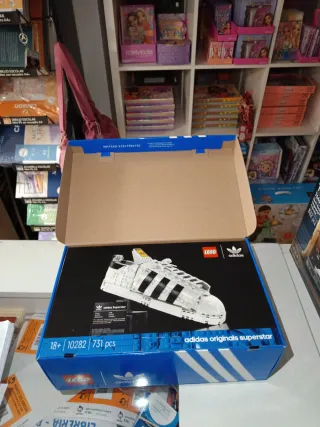 Lego Adidas Superstar 10282