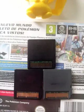 Pokémon HeartGold, Negra 2 y Ranger cartuchos