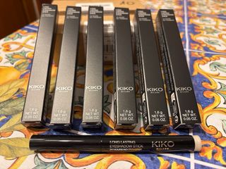 6 Kiko Milano Long Lasting Eyeshadow Stick