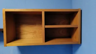 Estantería de roble