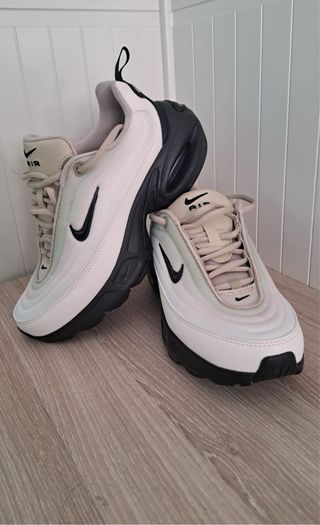 Nike Air Max Portal Beige/Negro