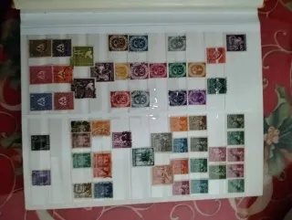 Álbum Kabe 700 sellos Imperio Alemán 3º Reich