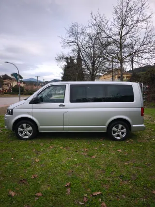 Volkswagen Multivan 2012