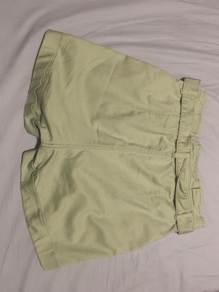 Shorts verdes de campista
