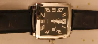 Reloj de pulsera hombre negro y plateado