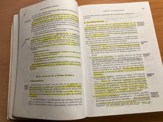 Curso de Derecho privado (Spanish Edition)