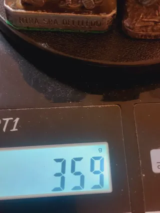 Figuras antiguas Vírgenes Lourdes y Lledo Bronce