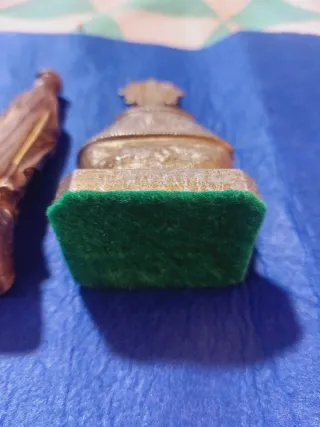 Figuras antiguas Vírgenes Lourdes y Lledo Bronce