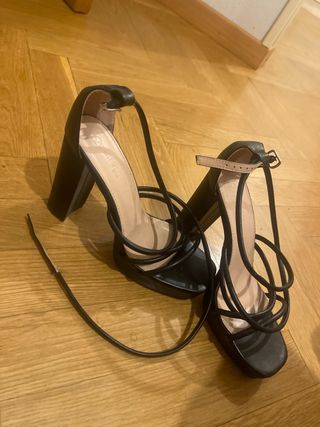 Zapatos de tacón Queen Vivi negros talla 40