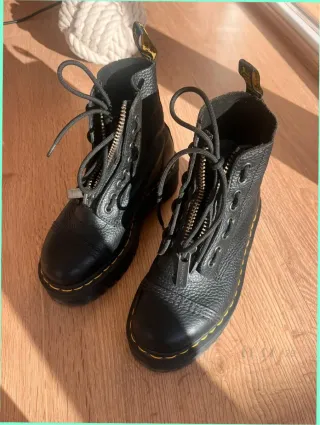 Botas Dr. Martens Jadon Negras