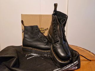 Botas Dr. Martens Talla 40 Piel Negra Cremallera