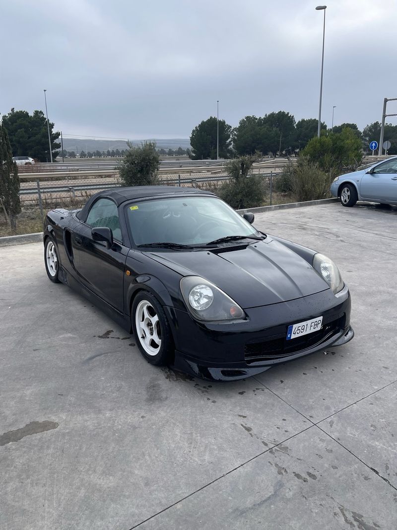 Toyota MR2 - foto 1