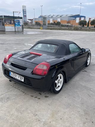 Toyota MR2
