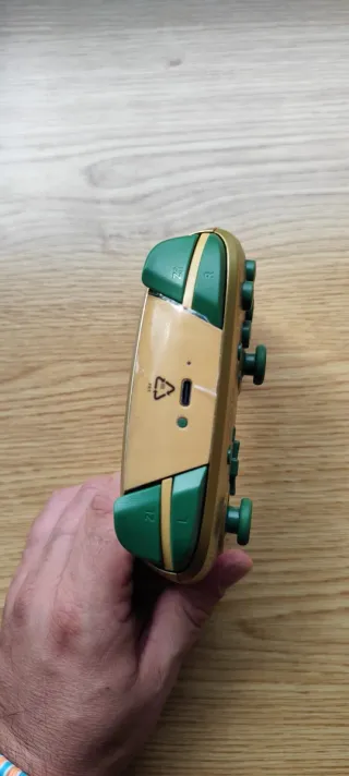 Mando Pro Zelda para Nintendo Switch 1 y 2
